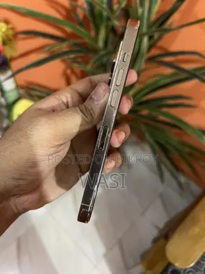 Apple iPhone 14 Pro 128 GB Gold