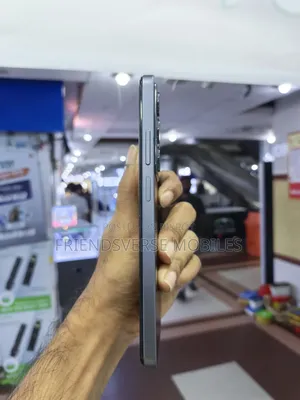 Realme C75x 128 GB Black