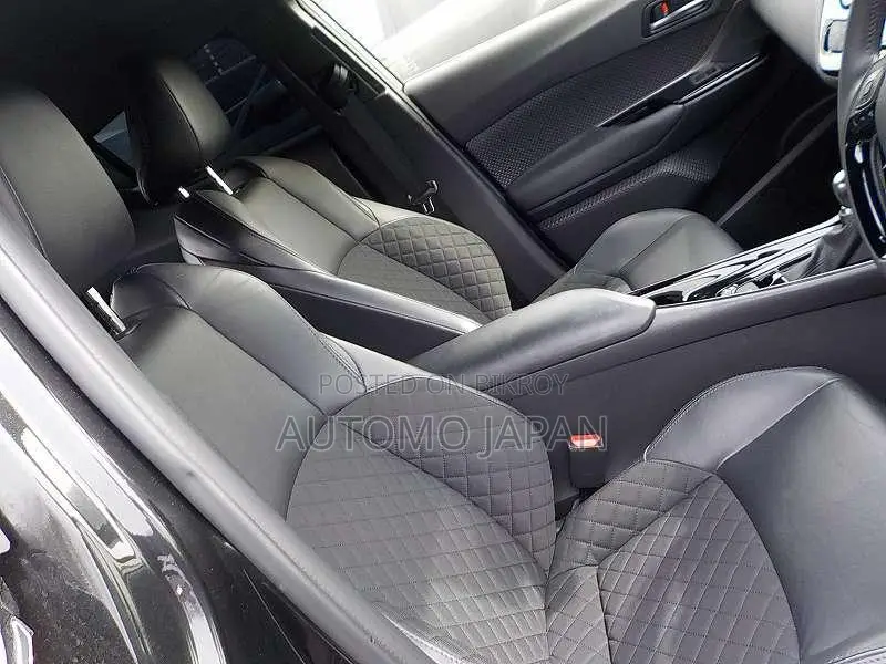 Toyota C-HR Limited 2021 Black