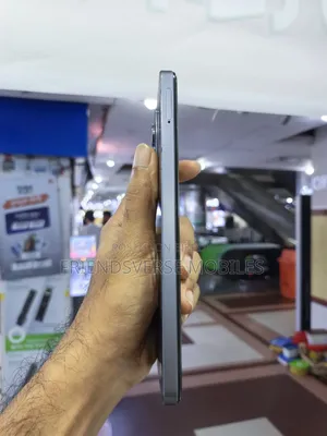 Realme C75x 128 GB Black