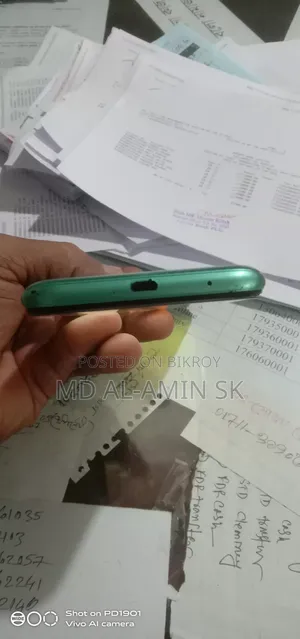 Infinix 32 GB mobile phone