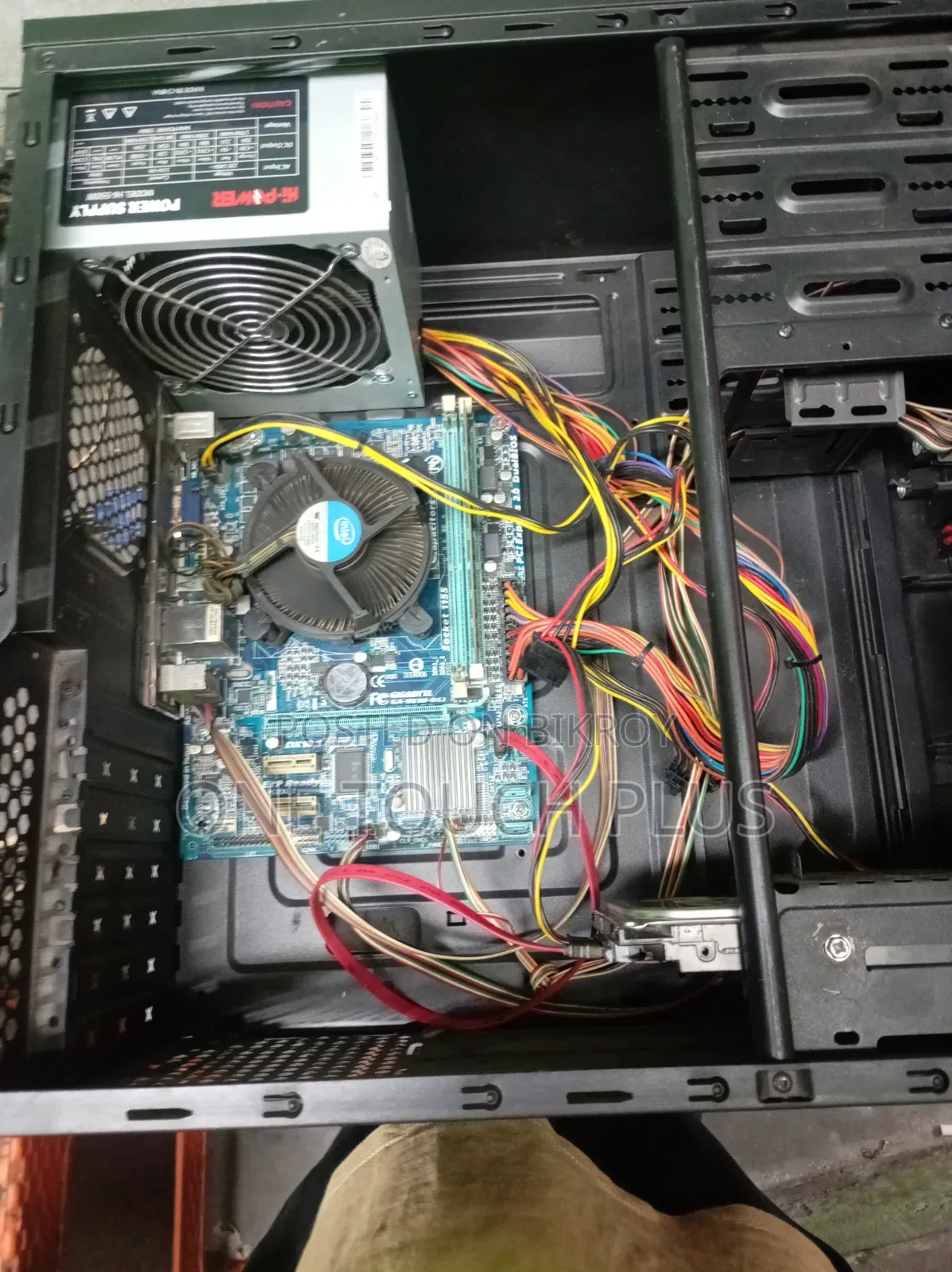 Gigabit H61 Motherboard Full Running