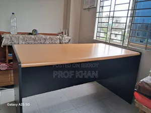 Otobi Executive Table