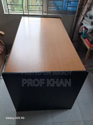 Otobi Executive Table
