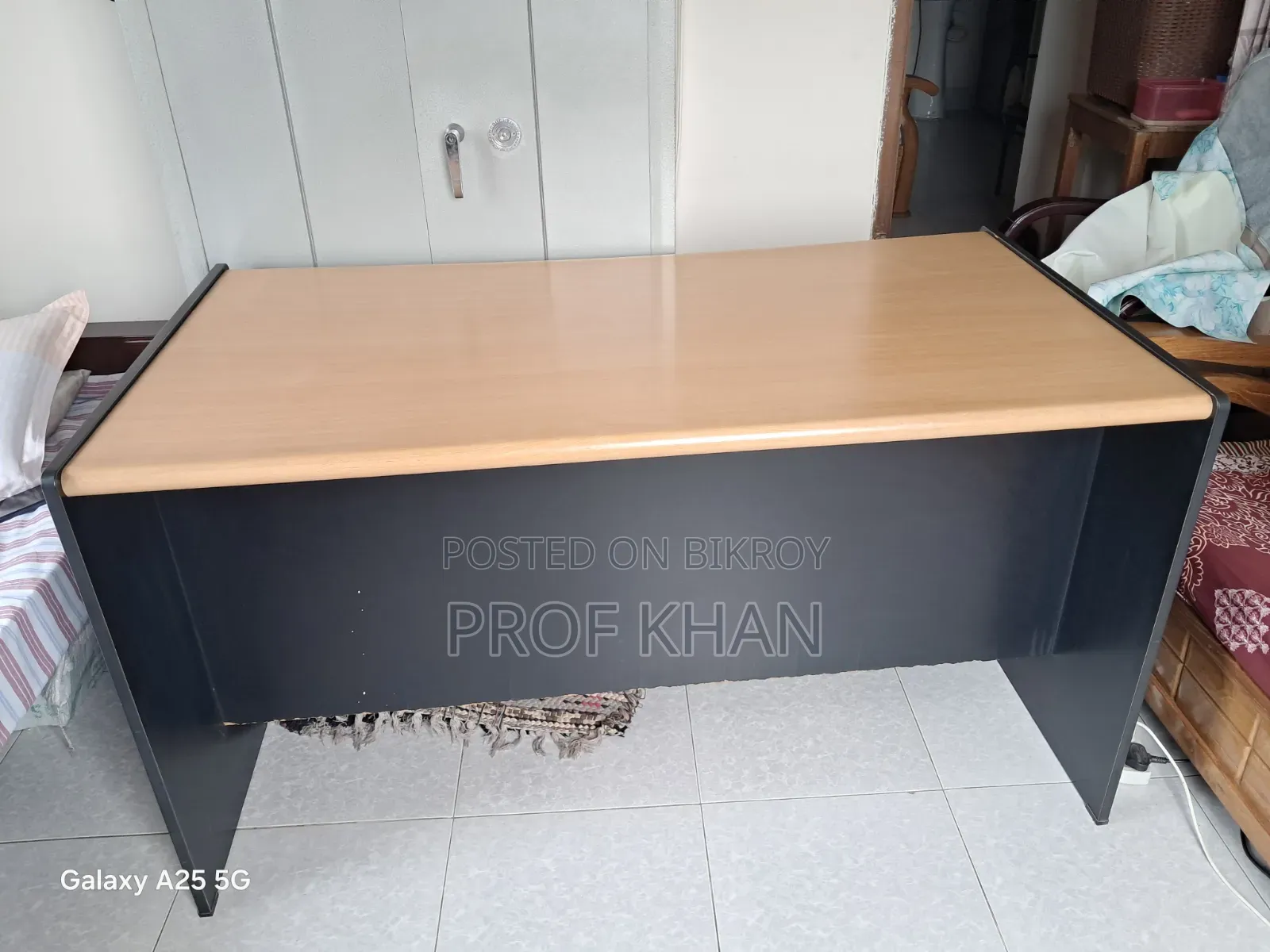 Otobi Executive Table