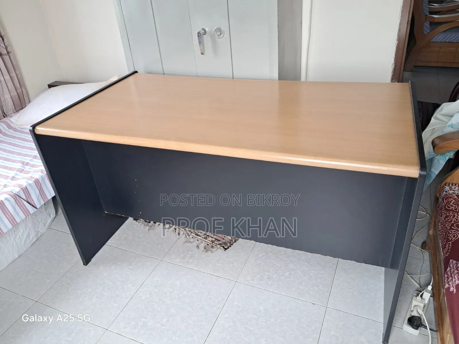 Otobi Executive Table
