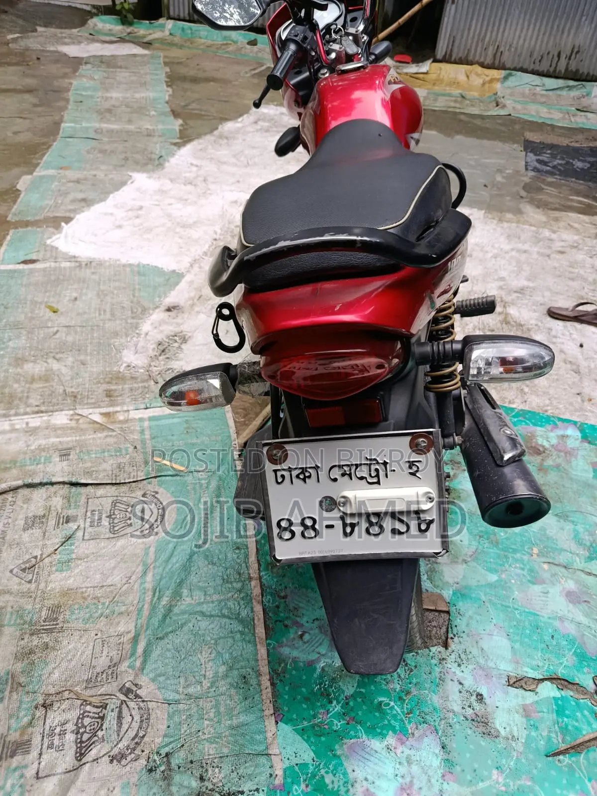 Bajaj Platina 100 2023 Red