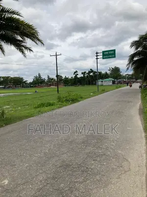 220 Decimal Prime Commercial Land Near Nstu – BDT 5 Lakh/Decimal