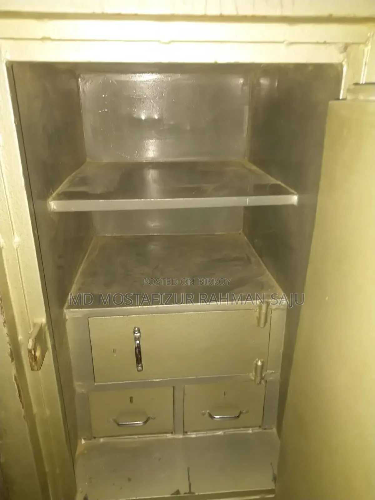 Heavy Solid Locker / সিন্দুক