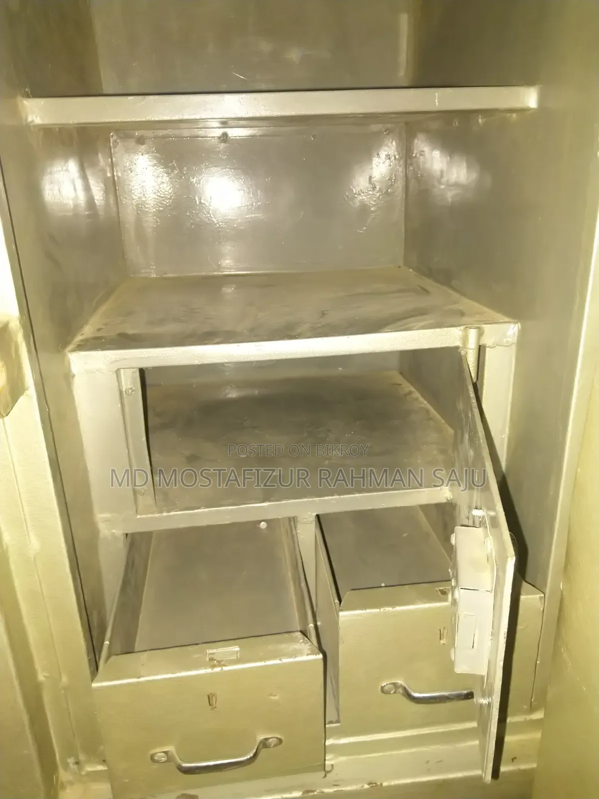 Heavy Solid Locker / সিন্দুক