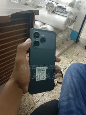 Tecno Spark 40 128 GB Black