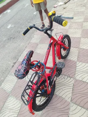 একটি ছোট সাইকেল বিক্রি হবে বিভাগ