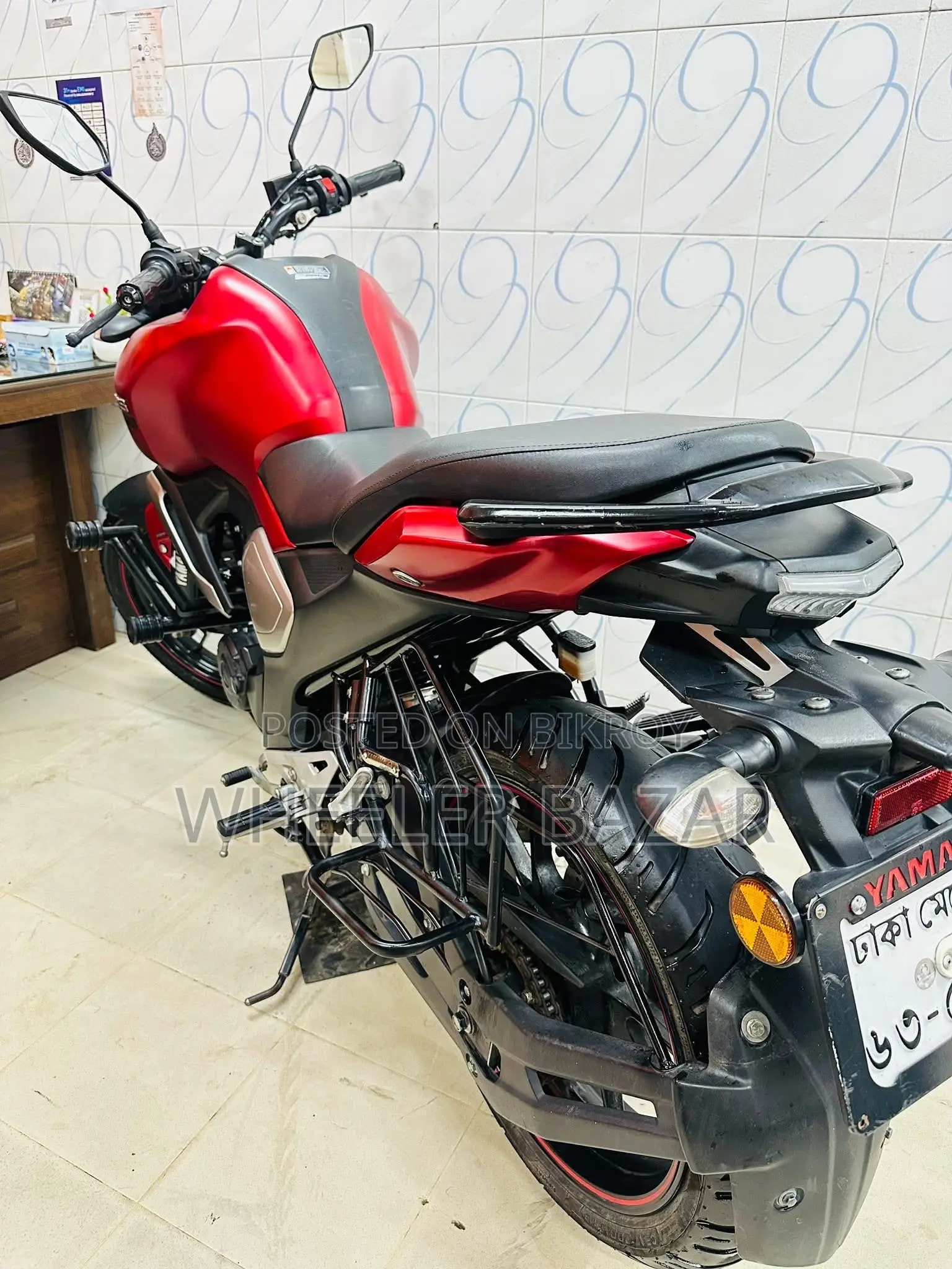 Yamaha FZ 2024 Red