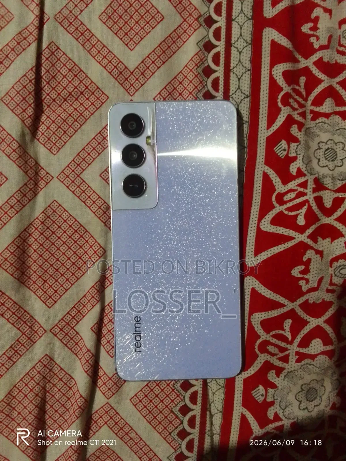 রিয়েলমি ১২৮ জিবি সিলভার