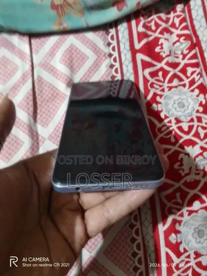রিয়েলমি ১২৮ জিবি সিলভার
