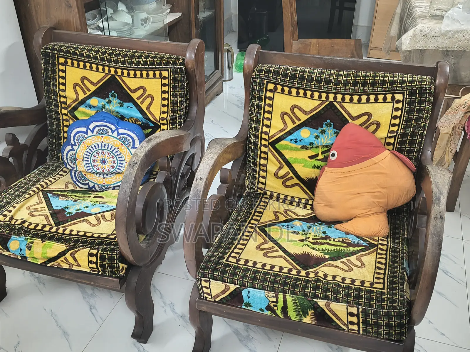 Old Mahogany Wood Sofa Set (3-Seater) and Coffee Table