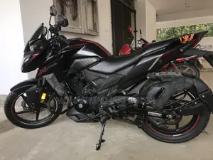হোন্ডা ২০১৯ কালো