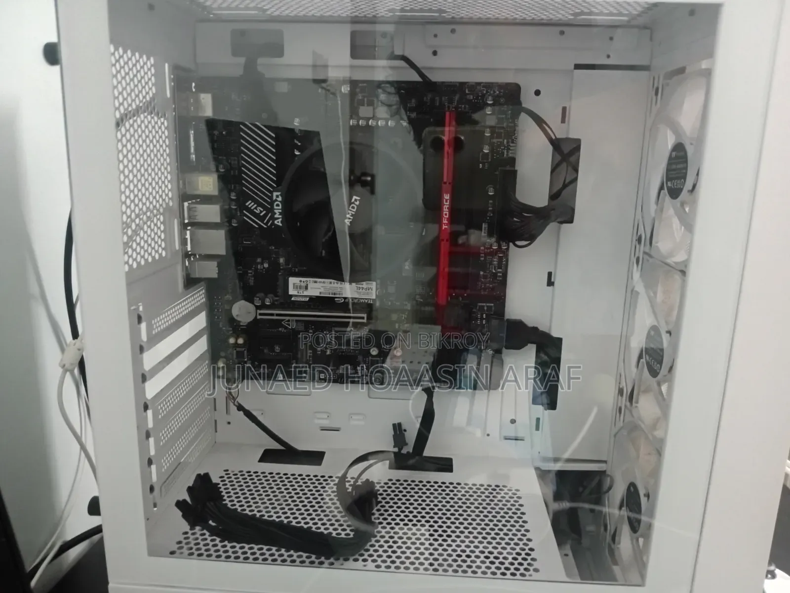 Desktop Computer MSI Model 16GB AMD Ryzen 7 SSD 1T