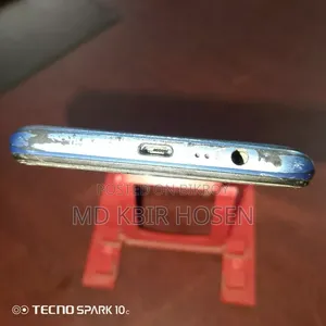 Realme 32 GB Blue