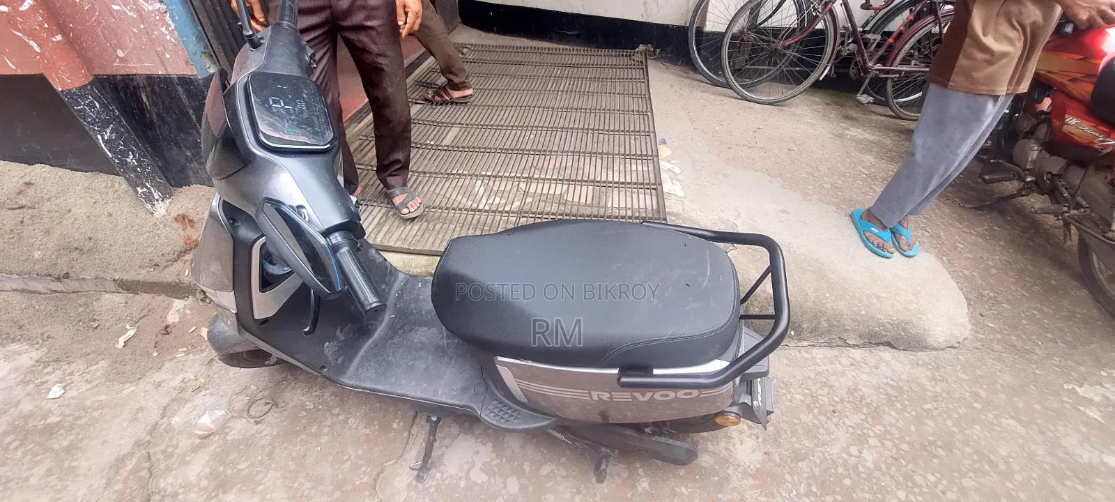 রেভো এ১১ ২০২৬ সিলভার