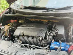 Toyota Rumion 1.5 FWD 2021 Red