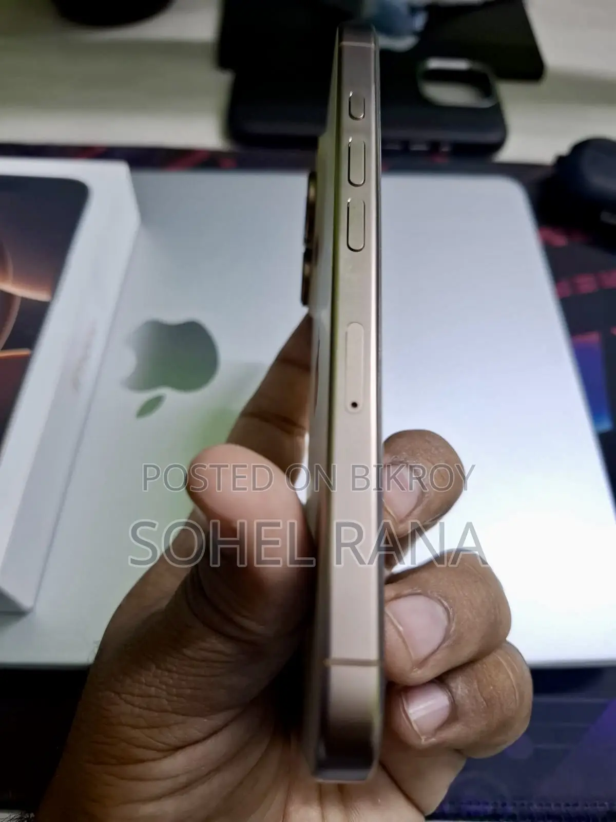 Apple iPhone 16 Pro 128 GB Gold