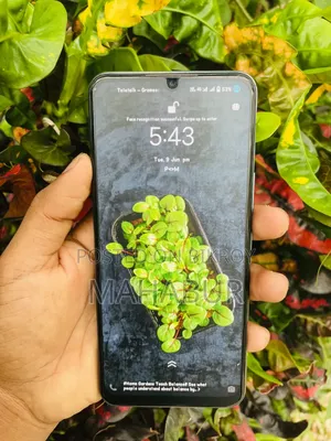 Vivo V20 SE 128 GB