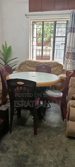 Plastic Dining Table