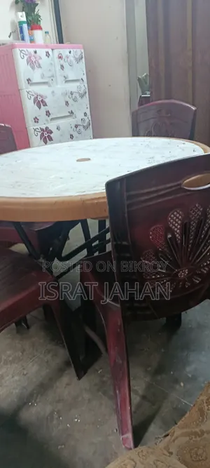 Plastic Dining Table