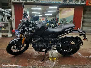 Yamaha 2025 Black