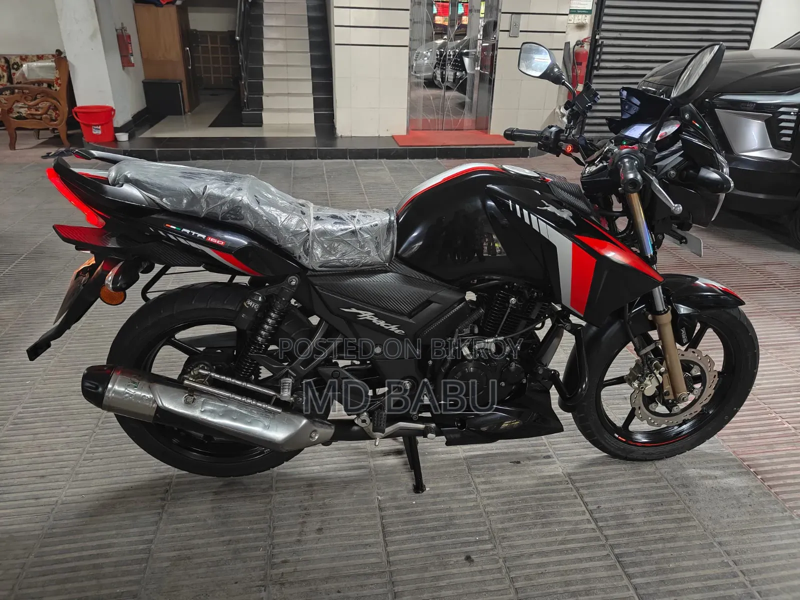 TVS Apache RTR 160 2V ABS 2024 Black