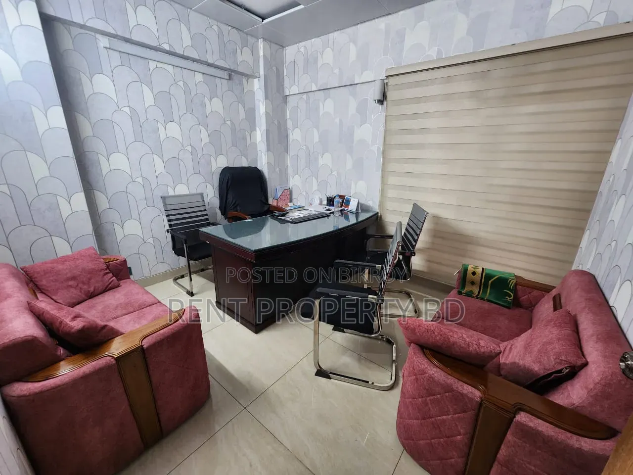 Furnished 3-Bedroom Block of Flats in Urban, Gulshan for Rent