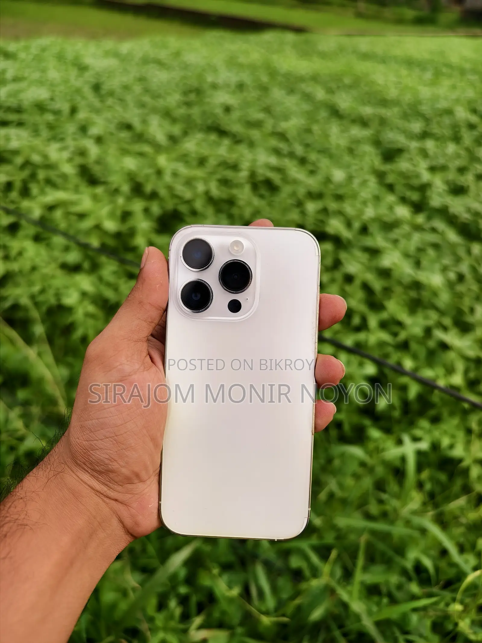 অ্যাপল আইফোন ১৪ প্রো ১২৮ জিবি সিলভার