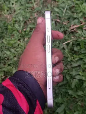 Apple iPhone 13 128 GB White