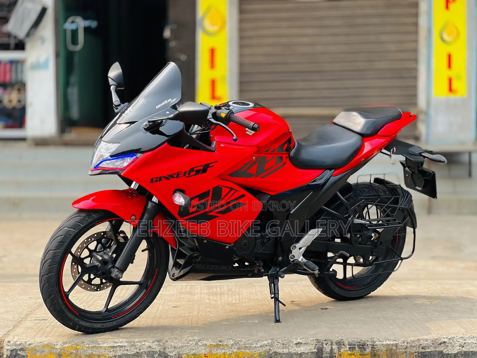 Suzuki Gixxer SF 2022 Red