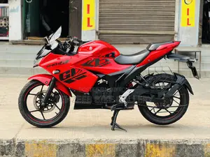 Suzuki Gixxer SF 2022 Red