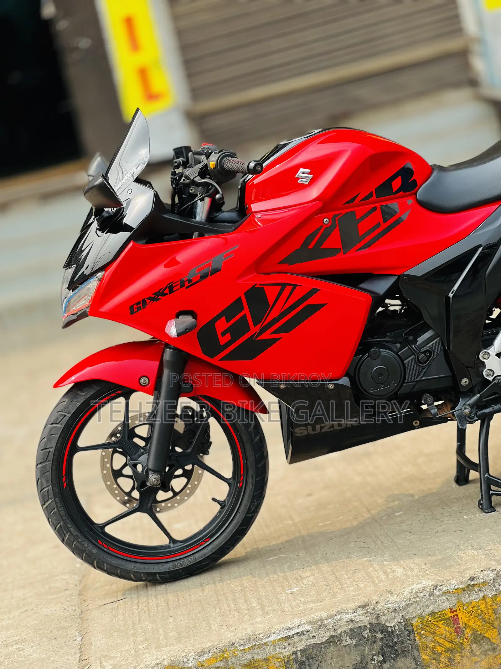 Suzuki Gixxer SF 2022 Red