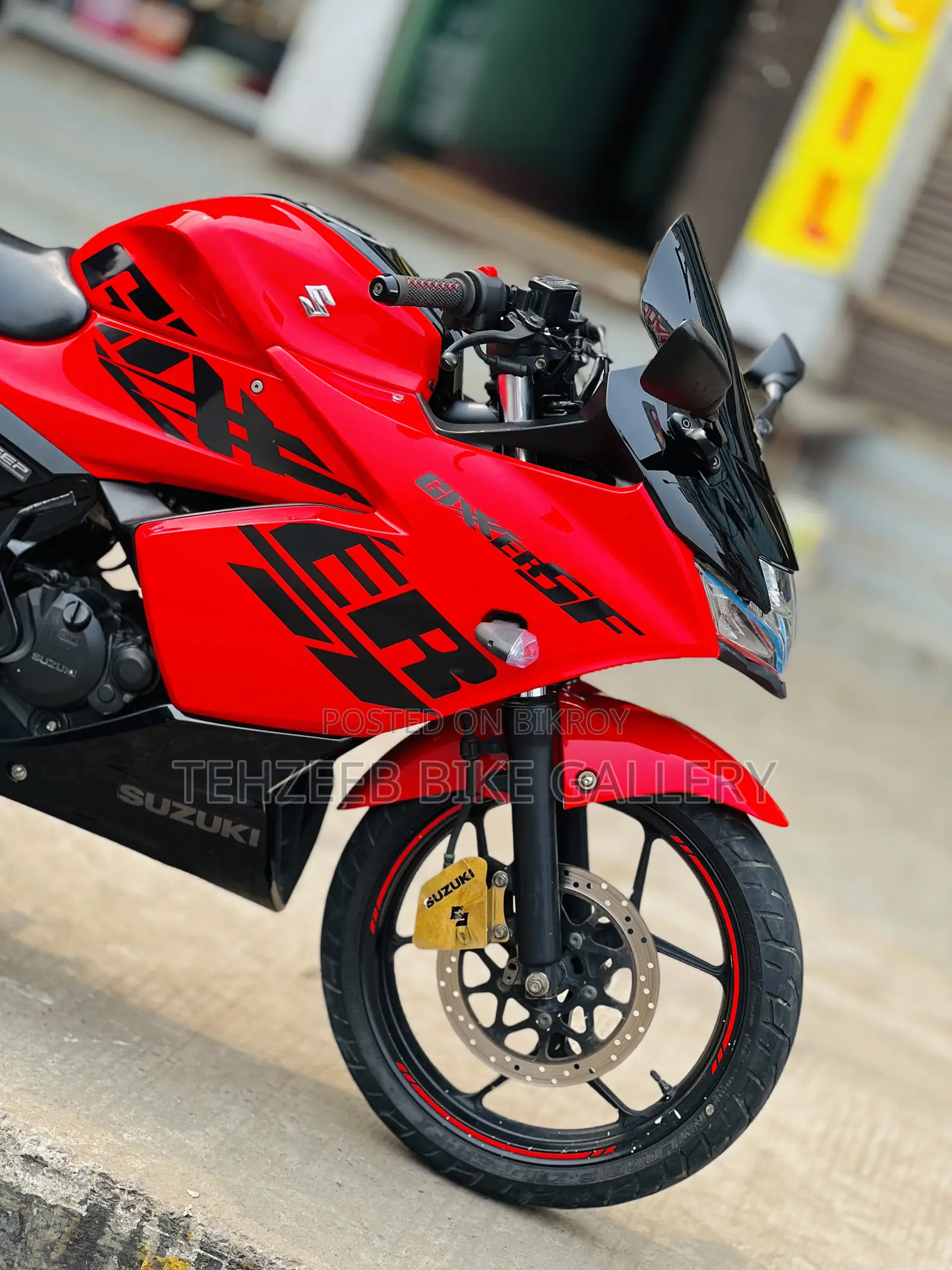 Suzuki Gixxer SF 2022 Red