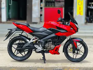 Bajaj Pulsar 150 2018 Red