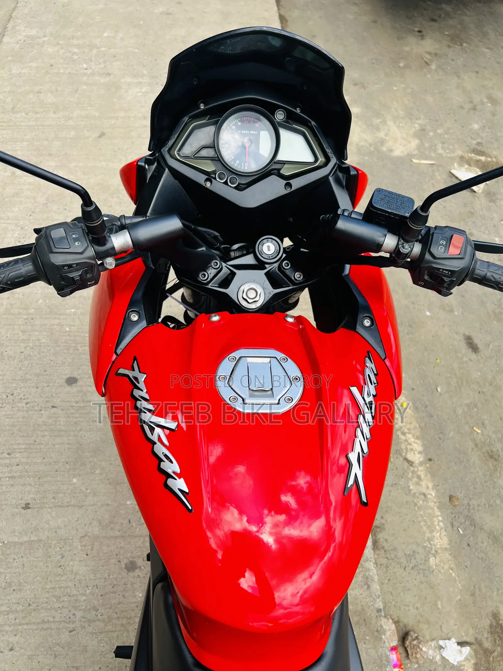 Bajaj Pulsar 150 2018 Red