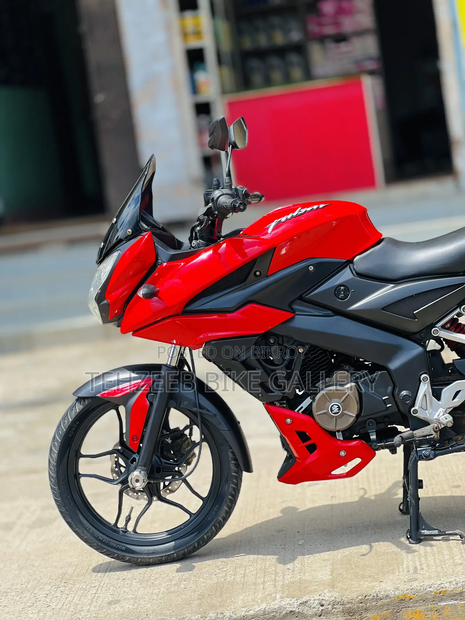 Bajaj Pulsar 150 2018 Red