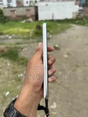 New Samsung Galaxy S20 FE 128 GB White