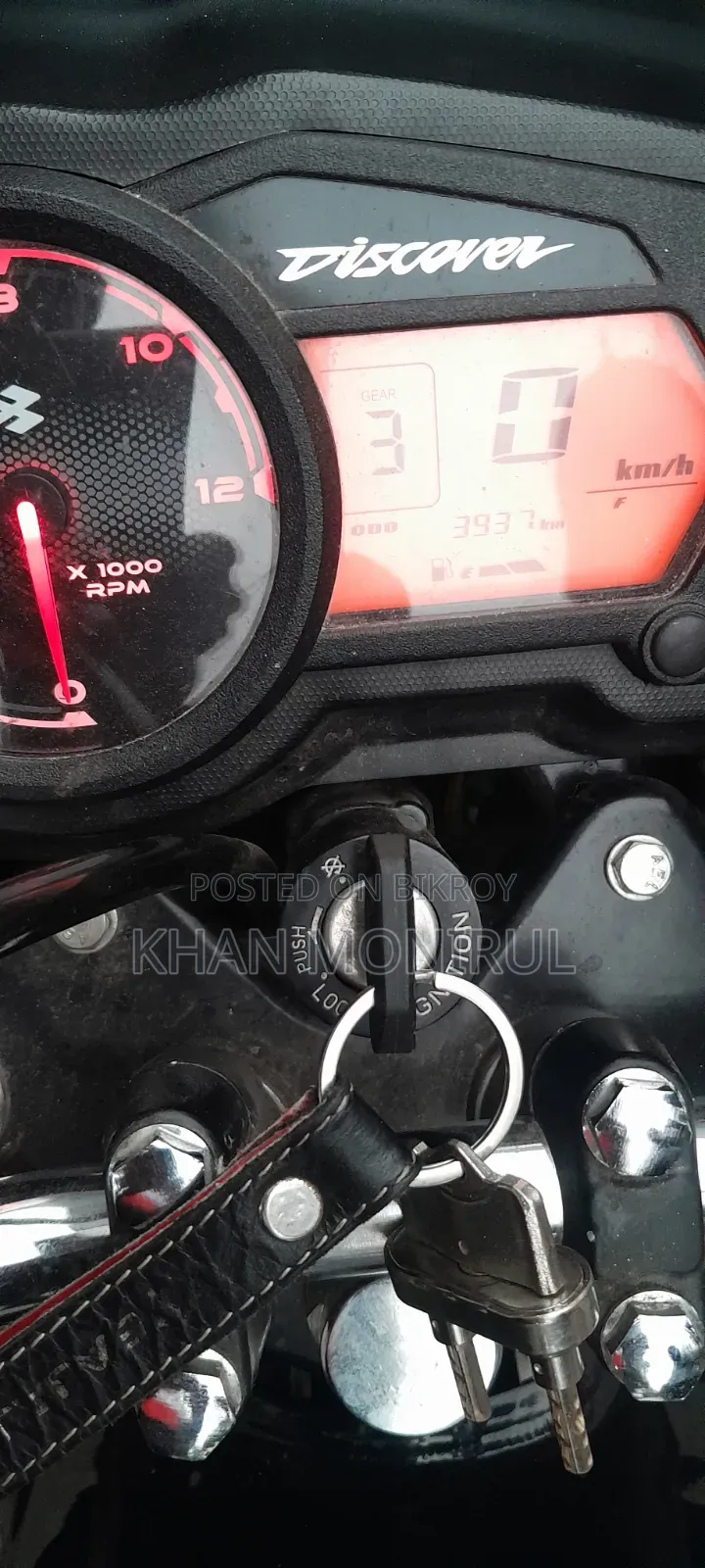 Bajaj Discover 125 2025 Red