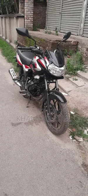 Bajaj Discover 125 2025 Red