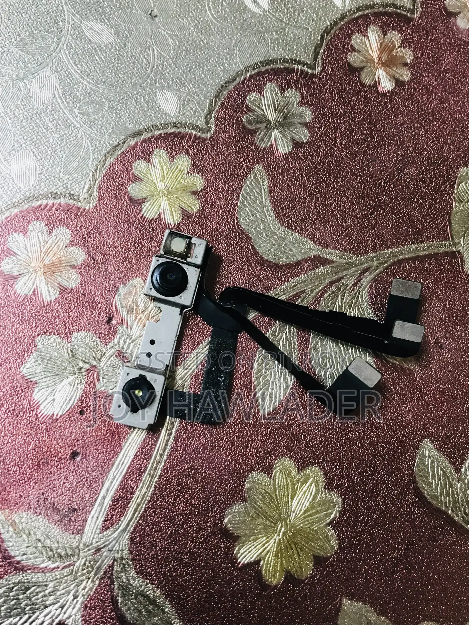 Xs Camera Front R Ta