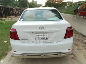 Toyota Axio 1.3 XG 2WD 2016 White