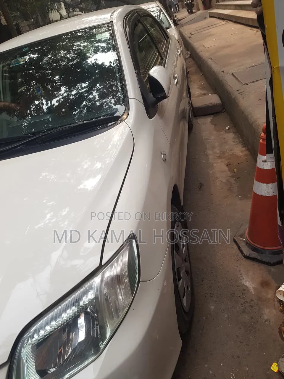 Toyota Axio 2011 White