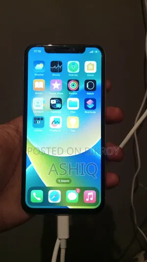 অ্যাপল আইফোন এক্সএস ৬৪ জিবি সাদা
