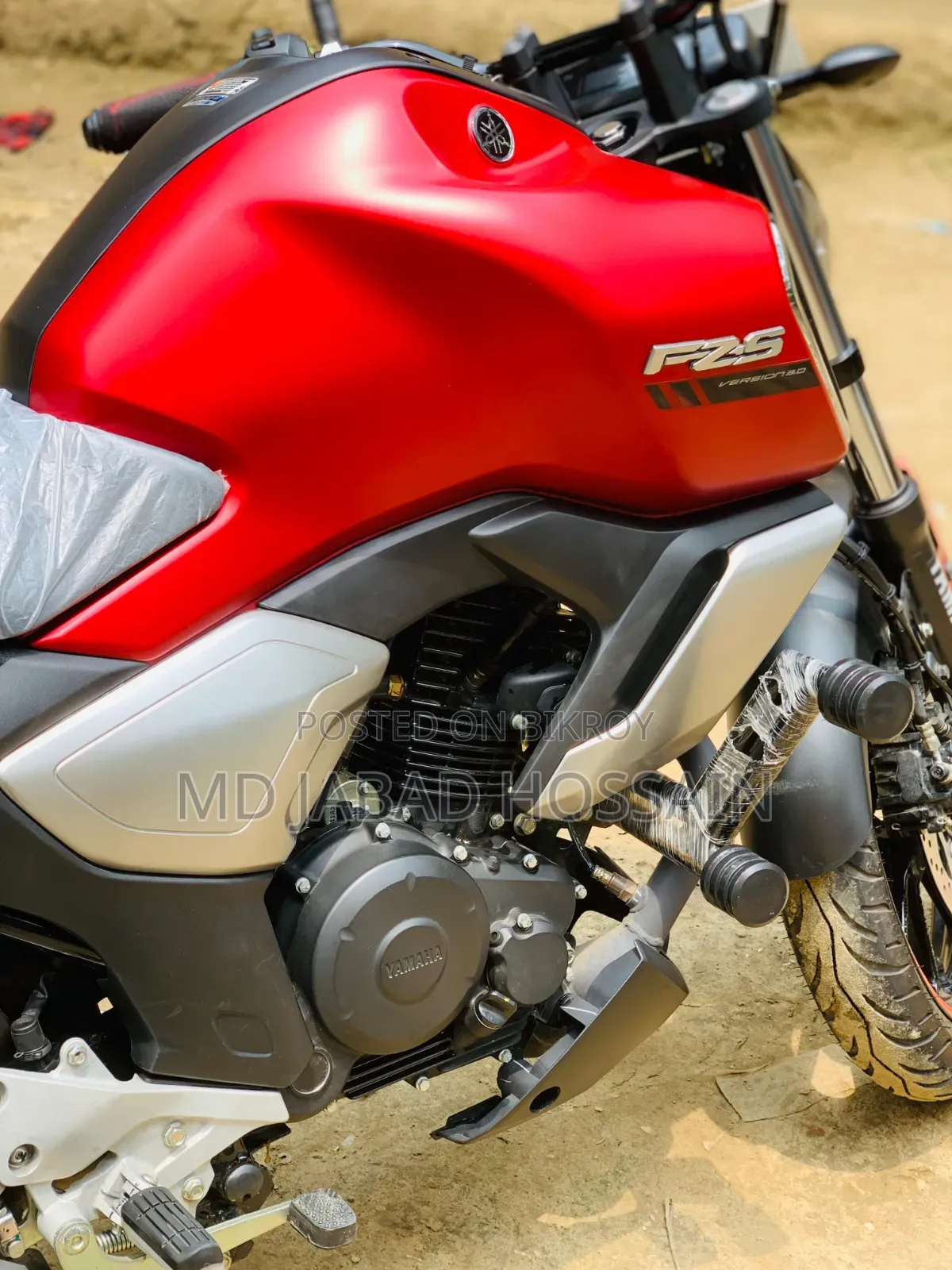 Yamaha FZ 2024 Red