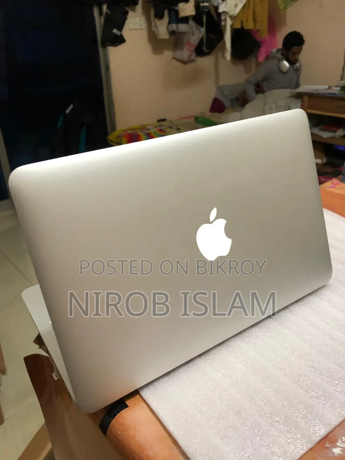 Laptop Apple MacBook 8GB Intel Core I5 HDD 512GB